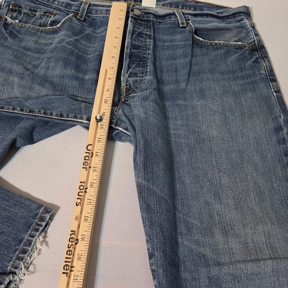 VTG Levi's 501 Original Y2K Jeans Men 40x30 Blue Denim Button Fly Straight Leg